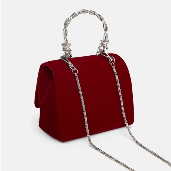 Small Red Velvet Purse - Picture 3 of 4